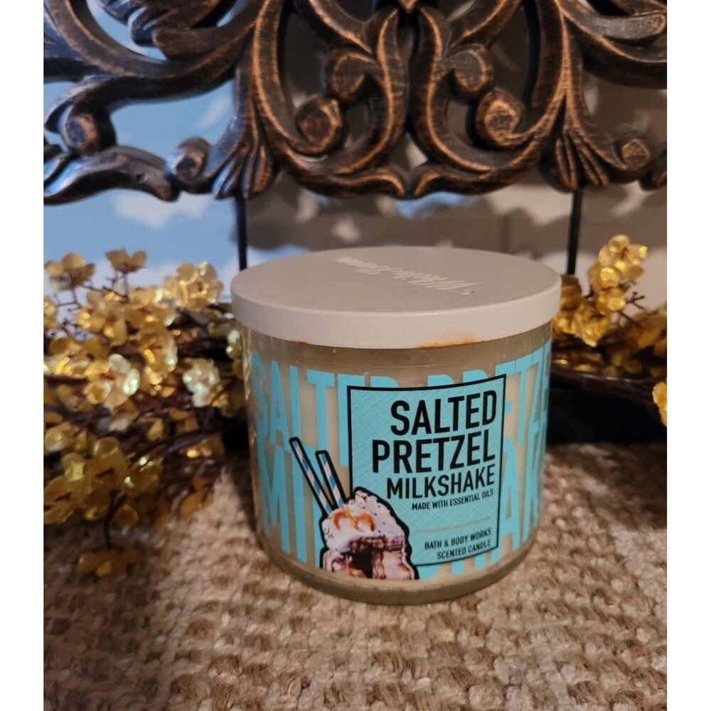 Salted Pretzel Milkshake - Bath and Body Works 3-wick Candle